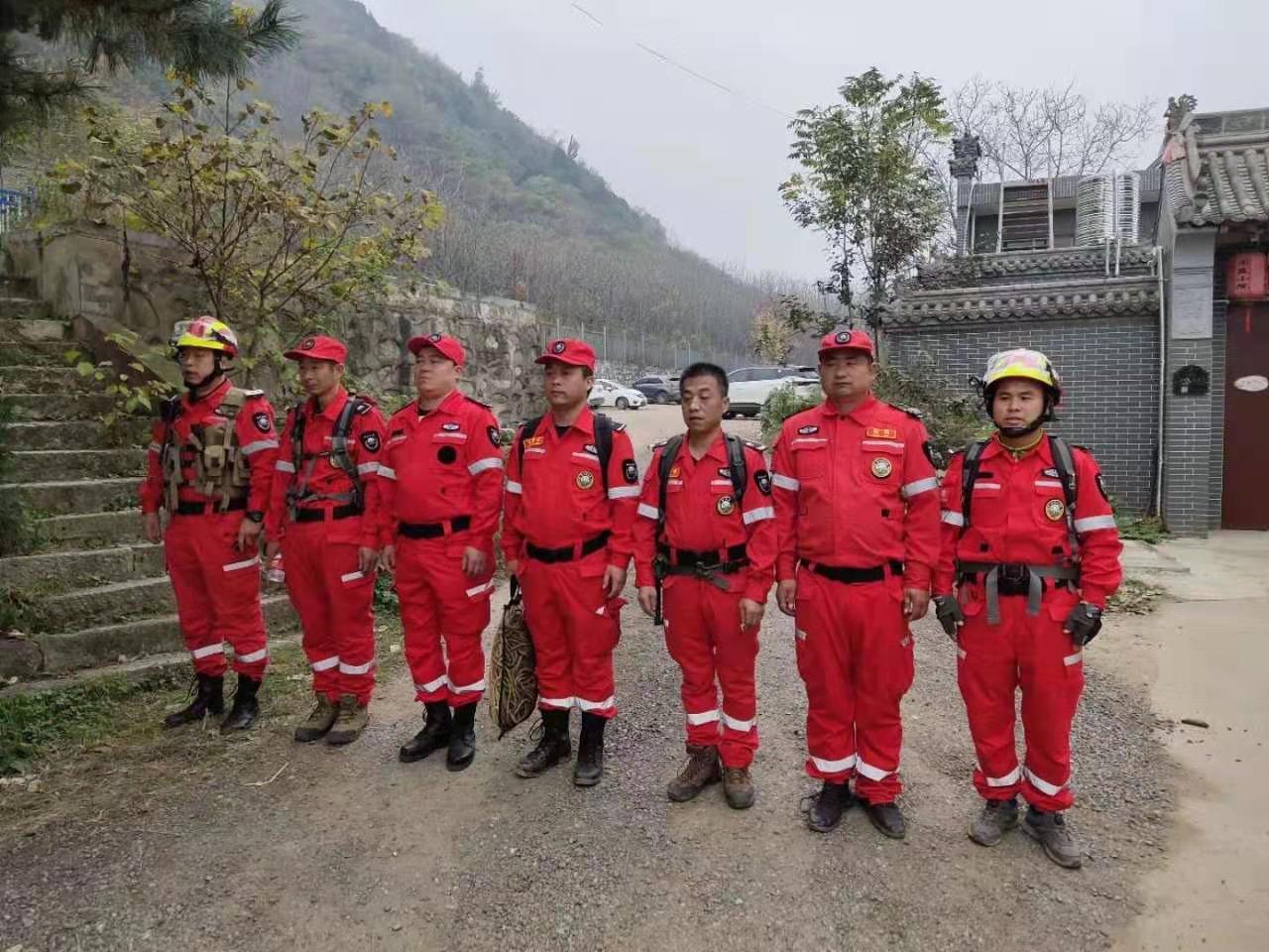 李正武参与秦岭救援