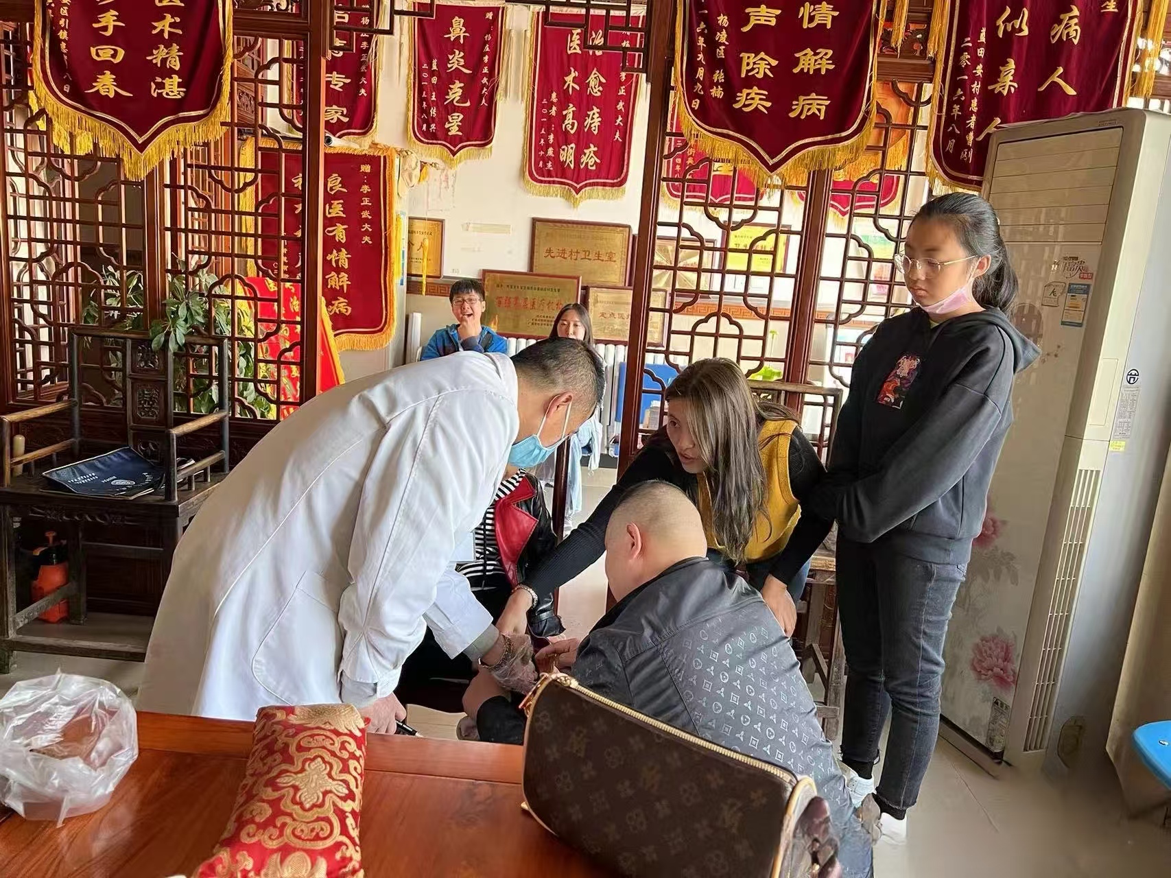 患者送来的锦旗